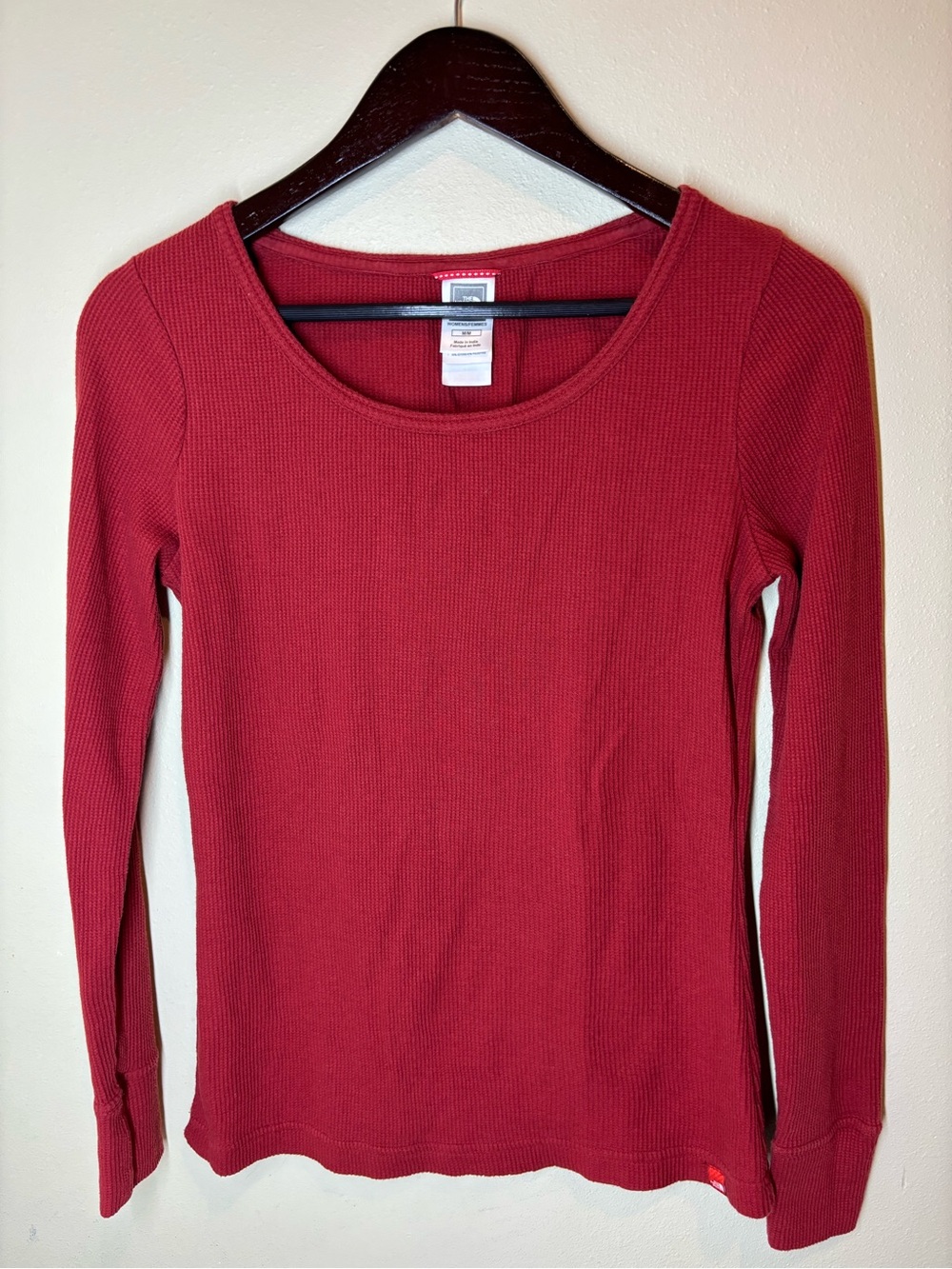 Women’s North Face Waffle Knit long sleeve base layer top, brick red, Medium
